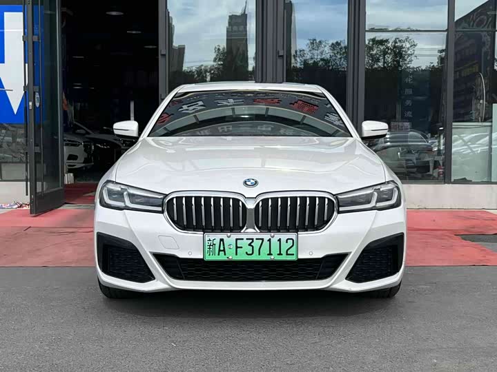 BMW 5 Series Hybrid 2022 2022款 改款 535Le M运动套装
