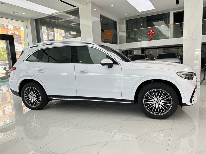 Mercedes-Benz GLC-Class 2025 2025款 GLC 300 L 4MATIC 动感型 5座