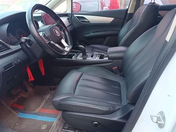 BYD Song Max 2021 2021款 升级版 1.5T 自动尊贵型 6座