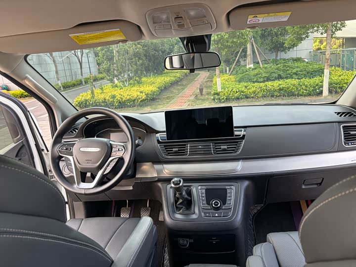 Maxus G20 2023 2023款 ES 2.0T 柴油手动超值版