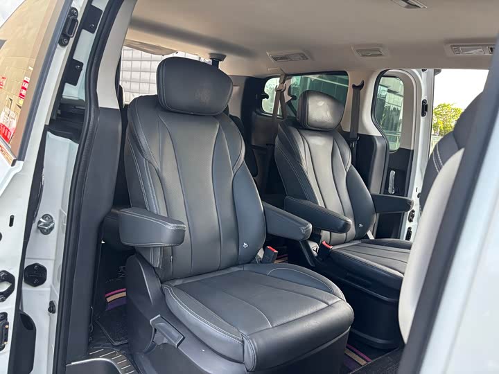 Maxus G20 2023 2023款 ES 2.0T 柴油手动超值版