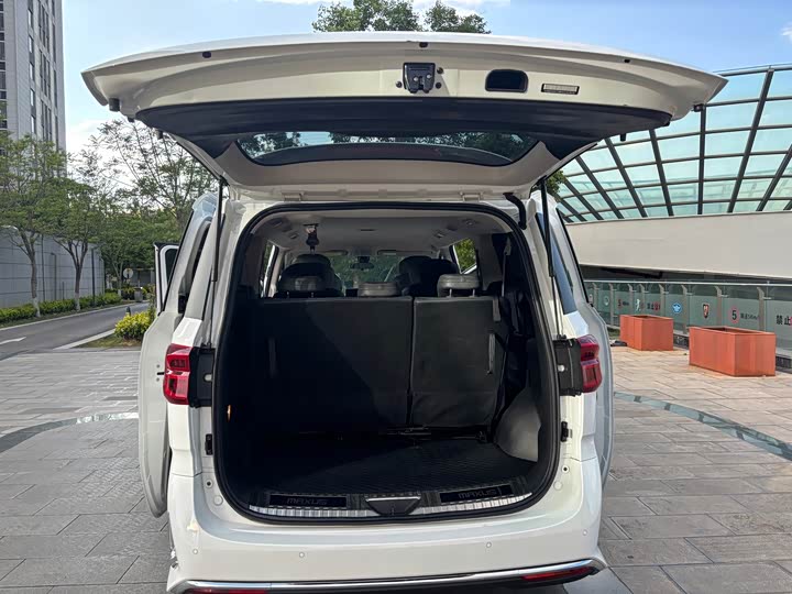 Maxus G20 2023 2023款 ES 2.0T 柴油手动超值版