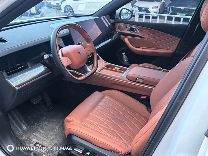 Hozon L 2024 2024款 增程 220 闪充版