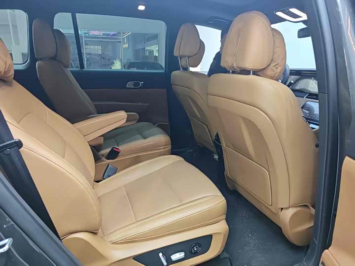 LiXiang One 2021 2021款 增程6座版