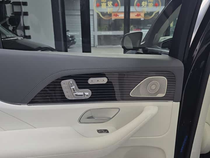 Mercedes-Benz GLS-Class 2025 2025款 GLS 450 4MATIC 豪华型