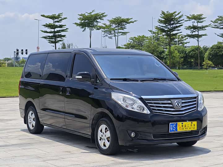 Dongfeng Forthing Lingzhi Plus 2021 2021款 2.0L 手动舒适型 7座