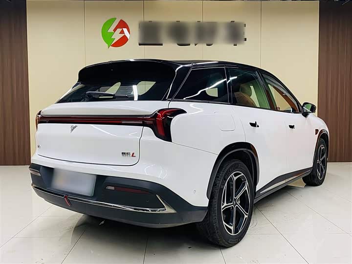 Hozon L 2024 2024款 增程 220 闪充版