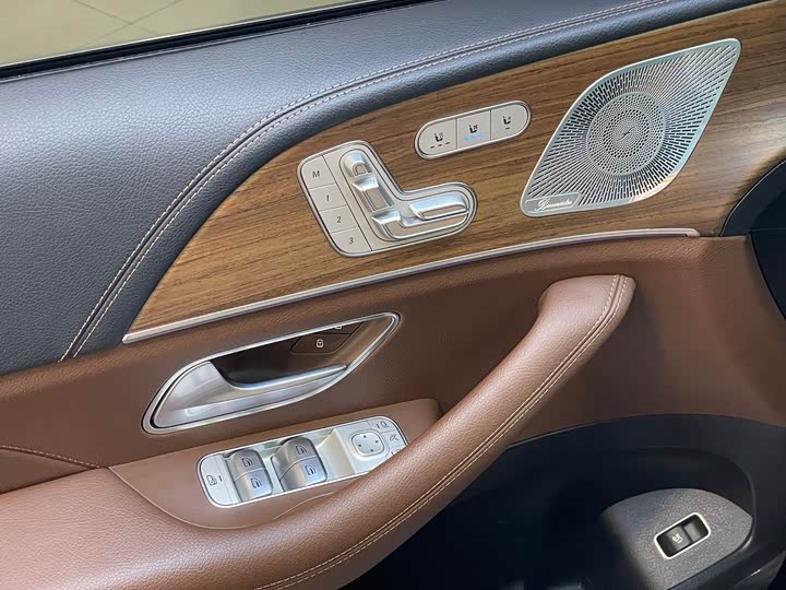 Mercedes-Benz GLS-Class 2024 2024款 GLS 450 4MATIC 豪华型