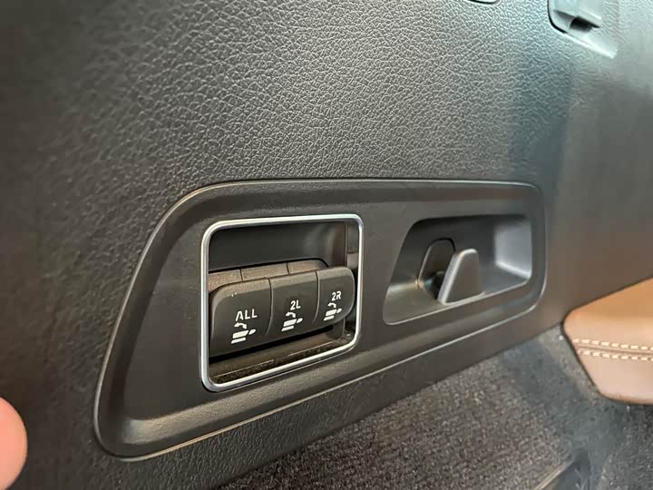 Mercedes-Benz GLS-Class 2024 2024款 GLS 450 4MATIC 豪华型