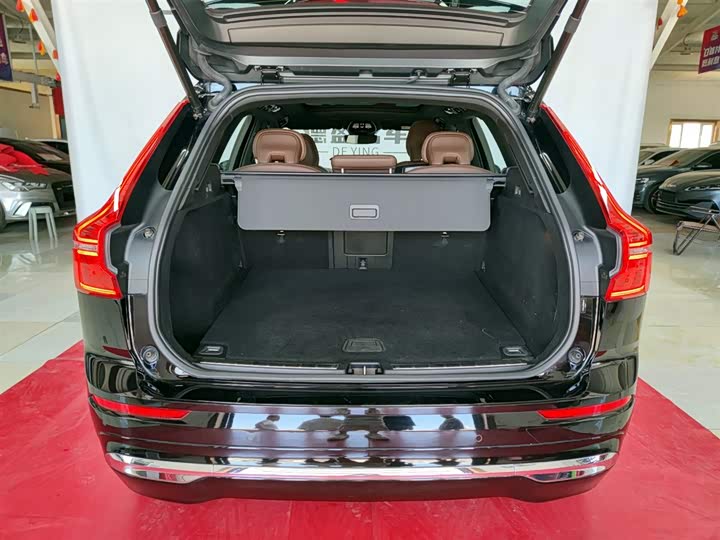 Volvo XC60 2025 2025款 B5 四驱智远豪华版
