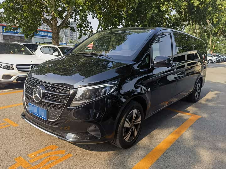Mercedes-Benz Vito 2024 2024款 2.0T 精英版 7座
