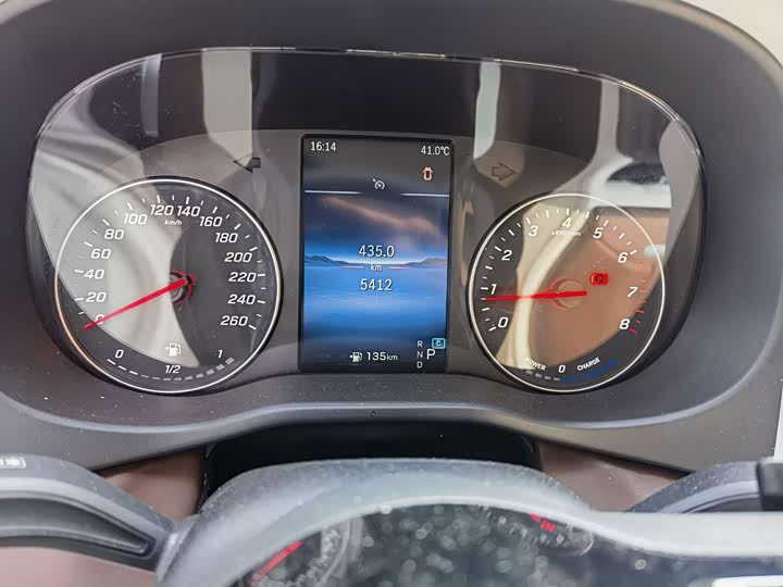 Mercedes-Benz Vito 2024 2024款 2.0T 精英版 7座