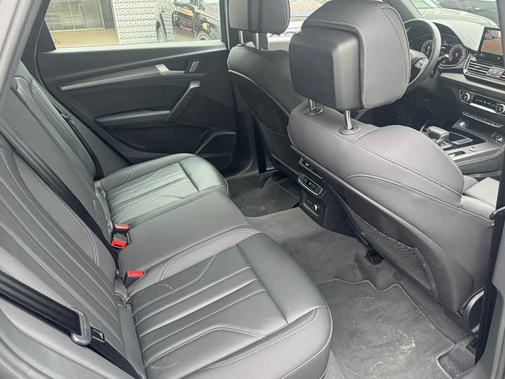 Audi Q3 2024 2024款 40 TFSI 时尚动感型