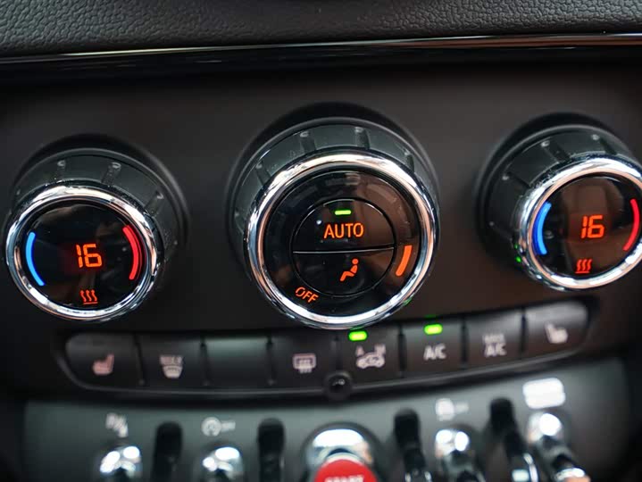 Mini Clubman 2023 2023款 1.5T COOPER 鉴赏家