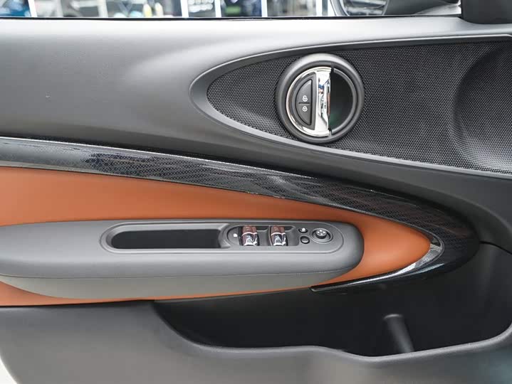 Mini Clubman 2023 2023款 1.5T COOPER 鉴赏家