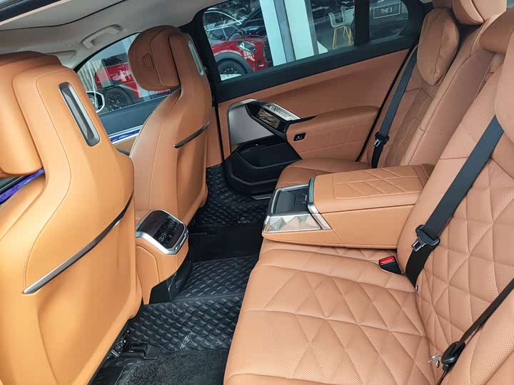 BMW 7 Series 2023 2023款 735Li 豪华套装