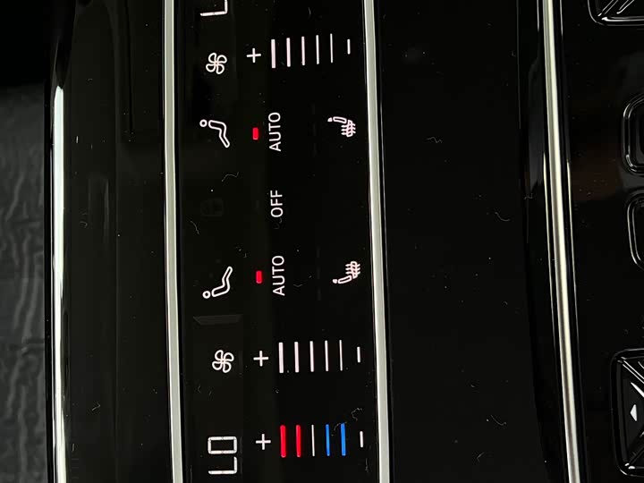 Audi A8 2025 2025款 A8L 45 TFSI quattro 豪华型