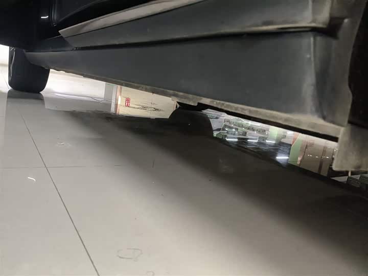 Hozon L 2024 2024款 增程 220 闪充版