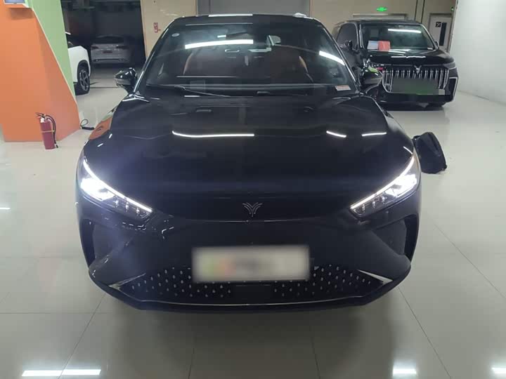 Hozon L 2024 2024款 增程 220 闪充版