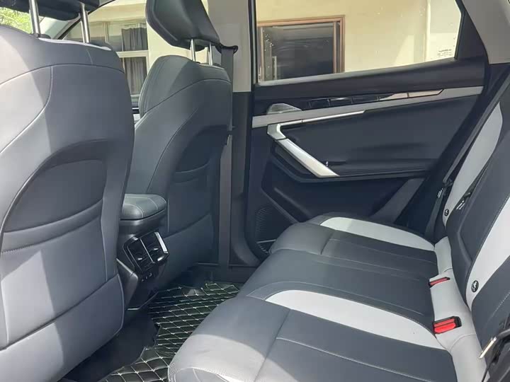 Geely Atlas L 2024 2024款 1.5TD DCT旗舰版