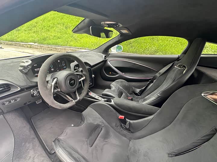 McLaren Artura 2023 2023款 3.0T Hybrid 标准型