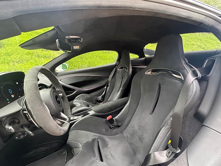 McLaren Artura 2023 2023款 3.0T Hybrid 标准型