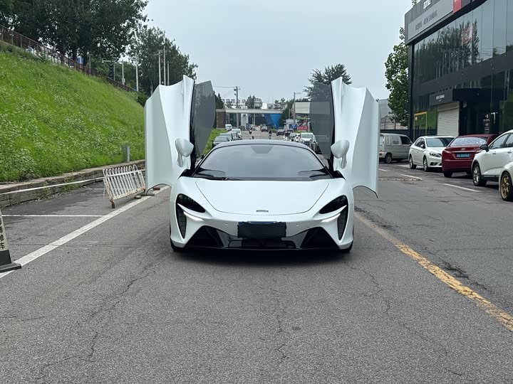 McLaren Artura 2023 2023款 3.0T Hybrid 标准型
