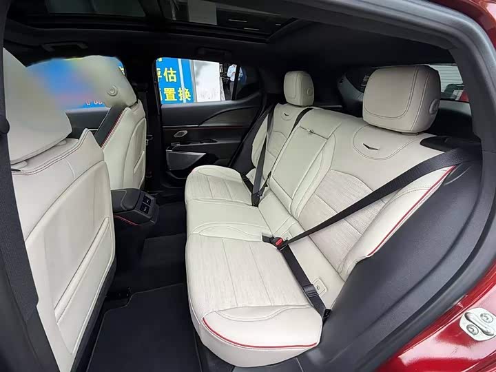 Cadillac GT4 2023 2023款 25T 尊贵型