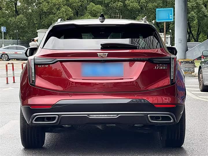 2023 Cadillac GT4