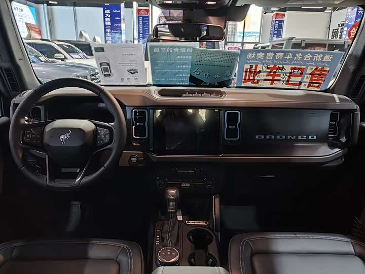 Ford Bronco 2024 2024款 2.3T 墨钻