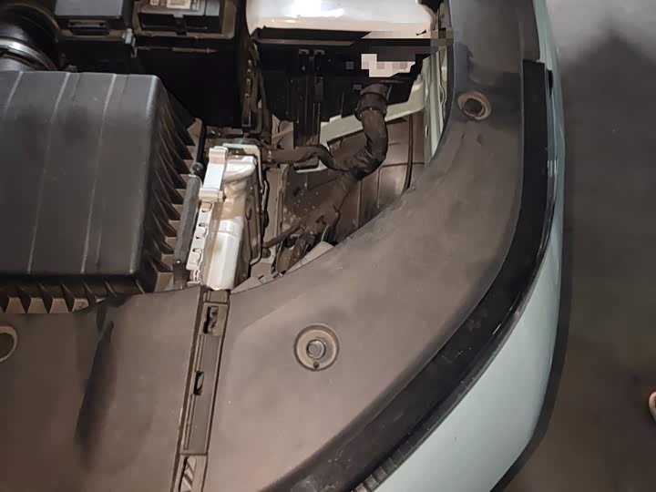 Geely Icon 2023 2023款 1.5TD 巧克力醇臻版