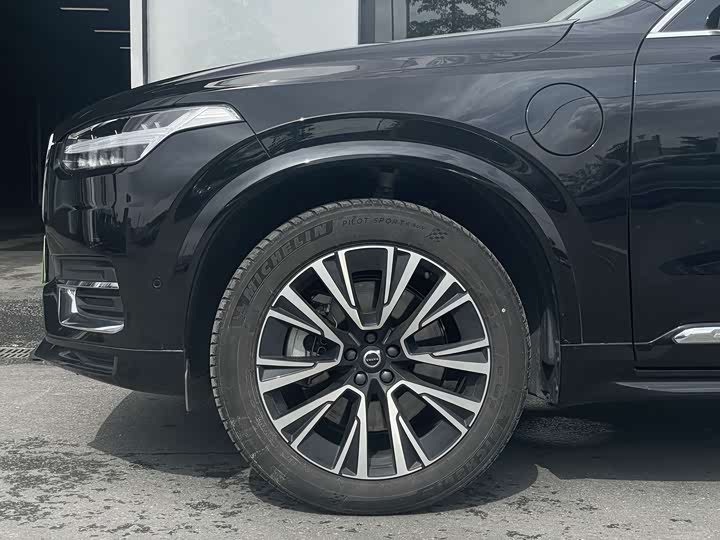 Volvo XC90 Hybrid 2024 2024款 T8 智尊豪华版 7座