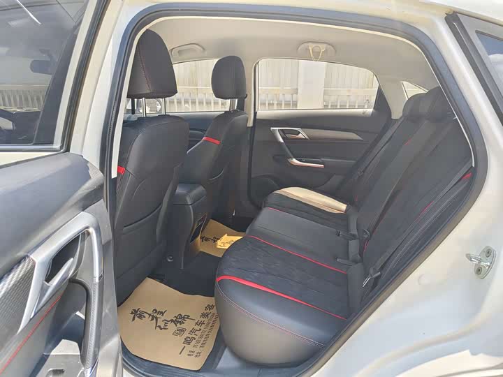 Beijing U5 2020 2020款 1.5L 手动豪华版 国VI