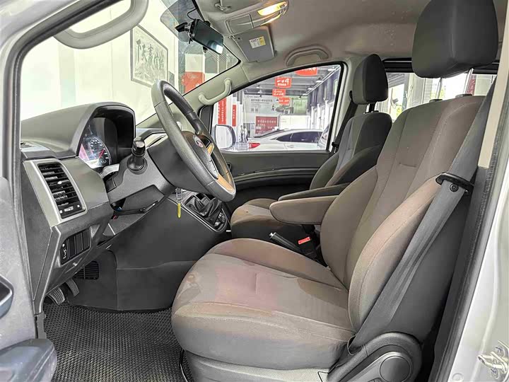 JAC Refine M4 2021 2021款 2.0L 手动舒适版