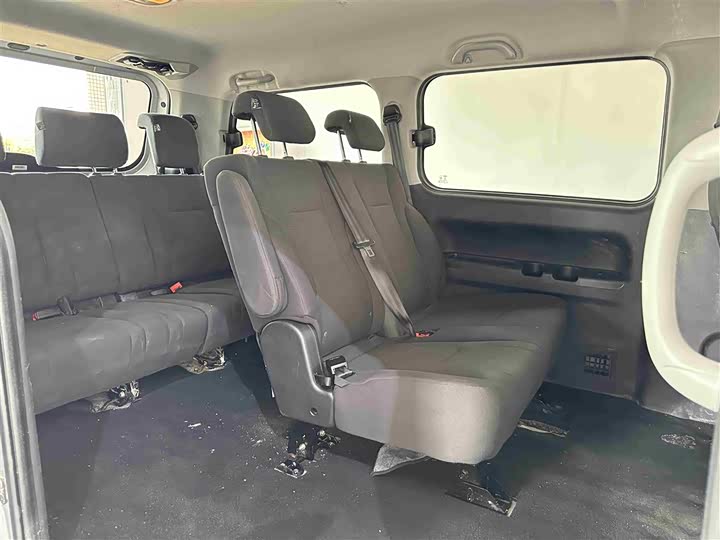 JAC Refine M4 2021 2021款 2.0L 手动舒适版