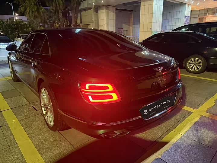 Bentley Flying Spur Hybrid 2022 2022款 2.9T V6 Hybrid