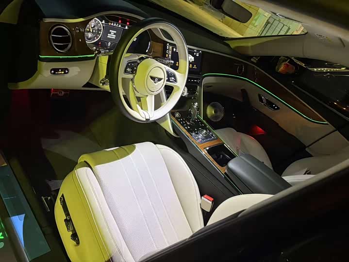 Bentley Flying Spur Hybrid 2022 2022款 2.9T V6 Hybrid