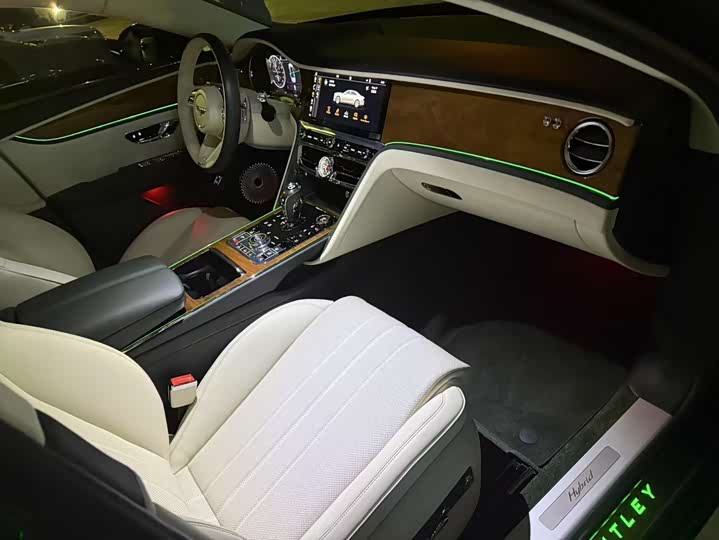 Bentley Flying Spur Hybrid 2022 2022款 2.9T V6 Hybrid