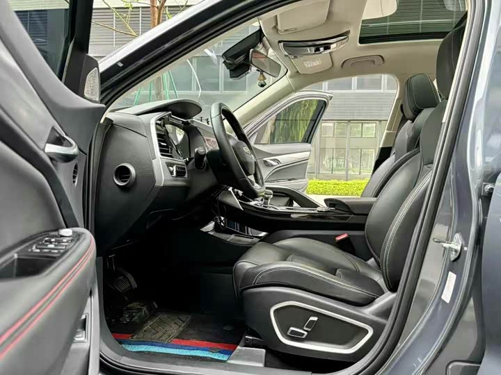 Geely Tugella S 2021 2021款 2.0TD 自动两驱闪电版