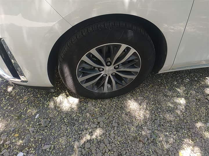 Buick GL8 ES 2023 2023款 ES陆尊 舒适型