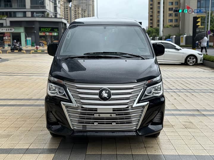 Dongfeng Forthing Lingzhi M5 2023 2023款 M5L 1.6L 舒适型 7座