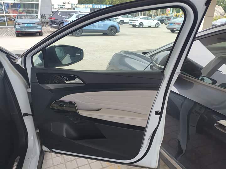 Volkswagen ID.6 X 2023 2023款 极智长续航版