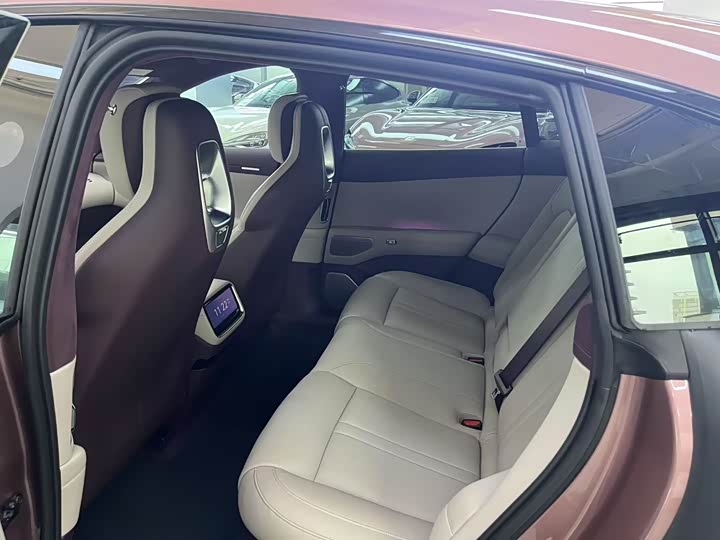 Xiaomi YU7 2025 2025款 超长续航高性能四驱Max版