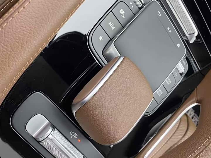 Mercedes-Benz GLS-Class 2024 2024款 GLS 450 4MATIC 动感型