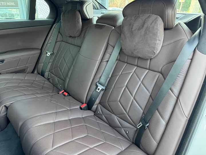 BMW i7 2023 2023款 xDrive60L 豪华套装