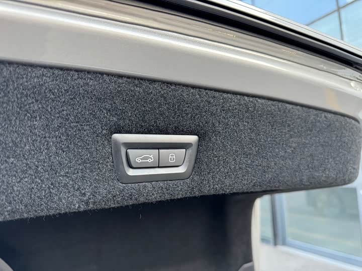 BMW i7 2023 2023款 xDrive60L 豪华套装