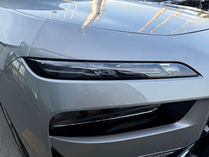 BMW i7 2023 2023款 xDrive60L 豪华套装