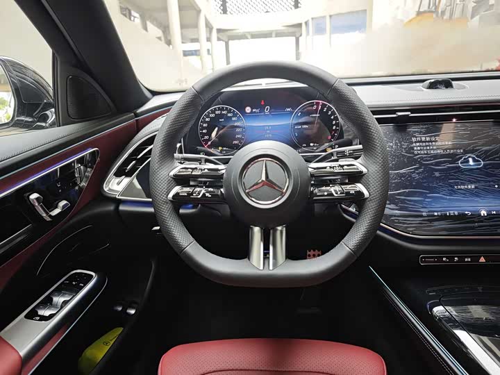 Mercedes-Benz E-Class Hybrid 2024 2024款 E 350 e L 插电式混合动力运动轿车