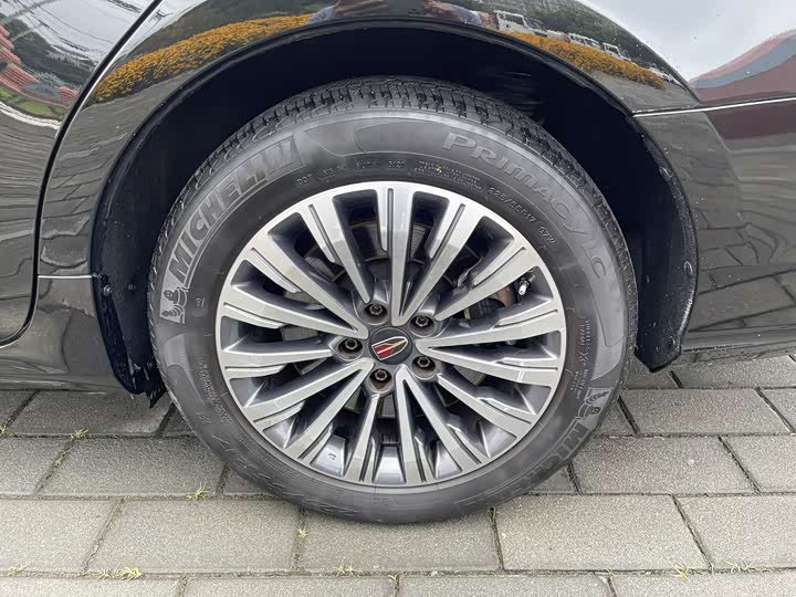 Hongqi H7 2021 2021款 1.8T 舒适版