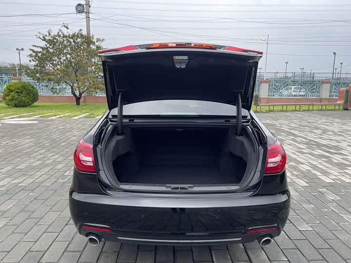 Hongqi H7 2021 2021款 1.8T 舒适版